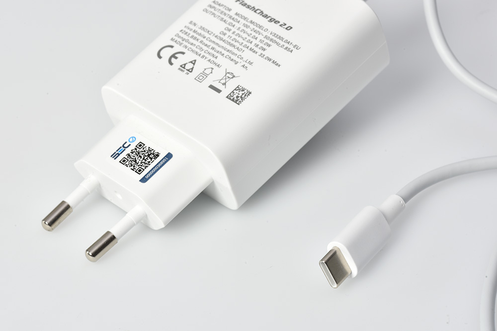 What type of power adapters should be used to charge the DTC