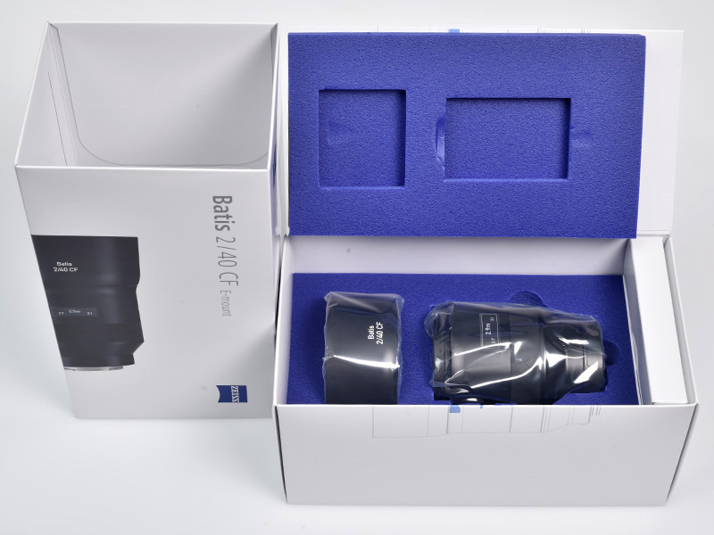 What do ZEISS Batis lenses come with?