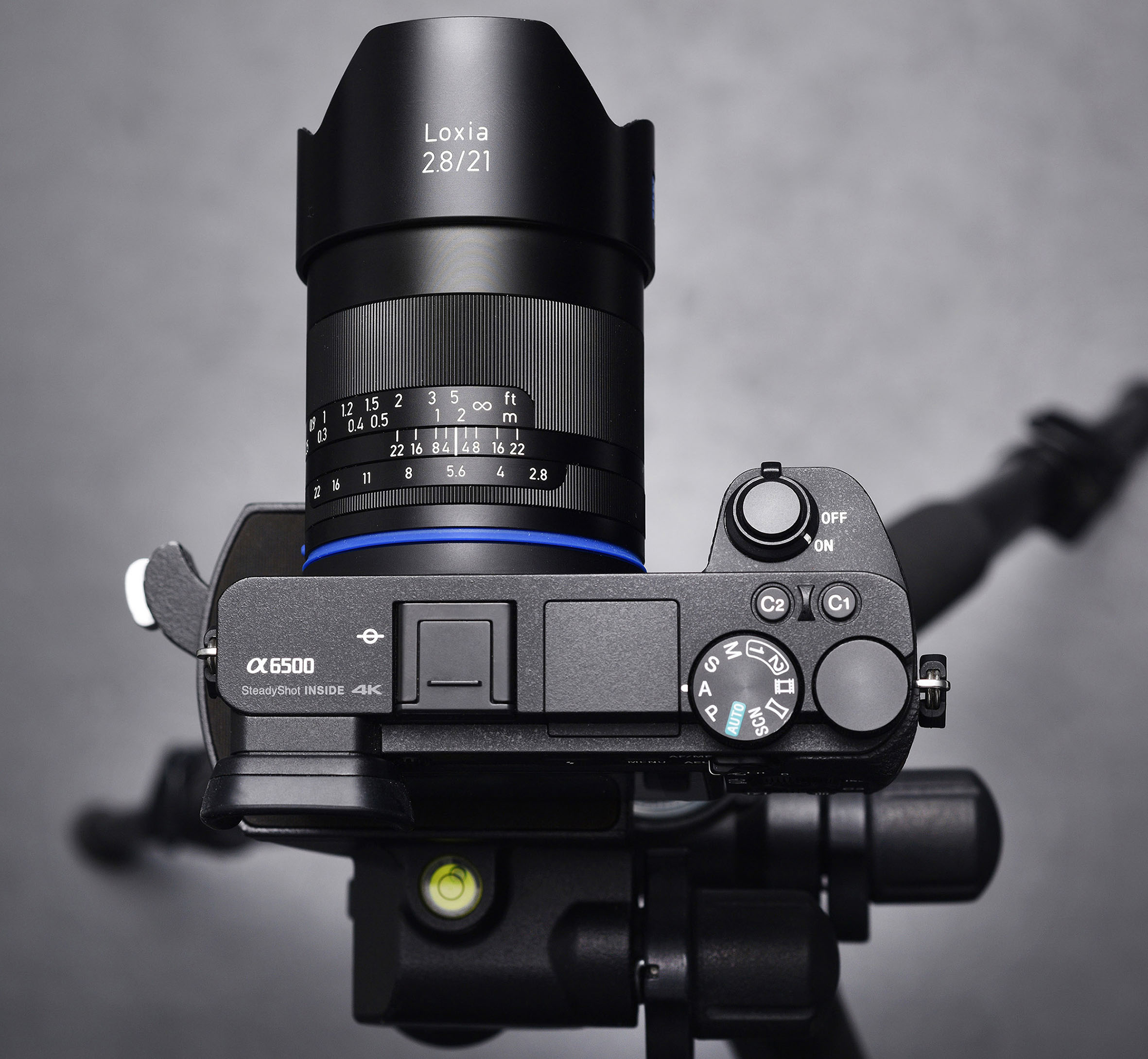 Can ZEISS Loxia lenses also be used on cameras with an APS-C sensor?